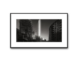 #16120213, Grattacielo Pirelli visto da via Pirelli, Milano, 2016, image 40x80 cm, cotton paper